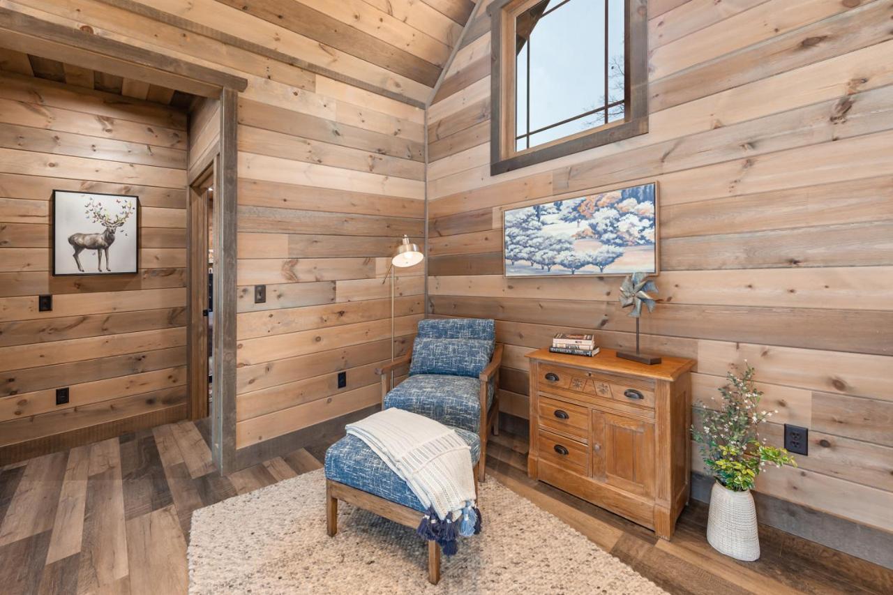 Splash Mountain Pool Hot Tub Theater Game Room Sevierville Kültér fotó