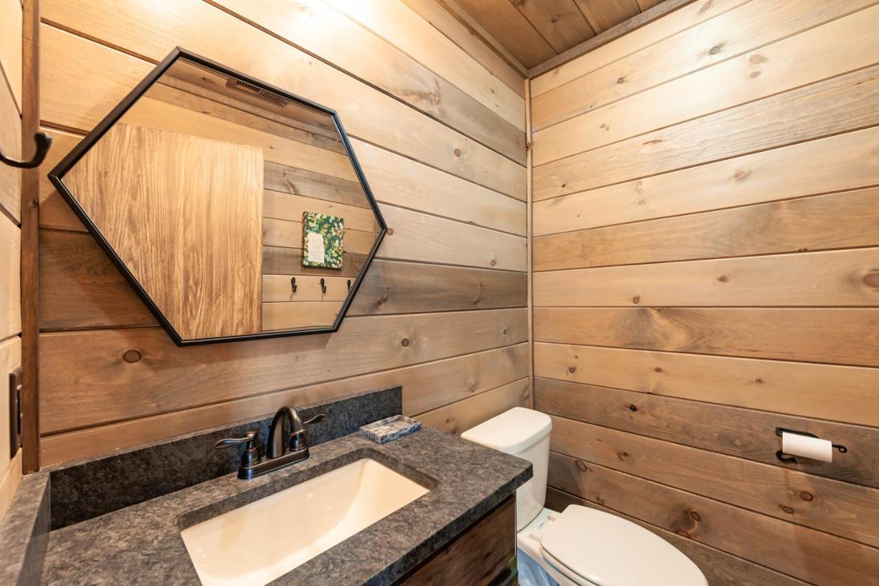 Splash Mountain Pool Hot Tub Theater Game Room Sevierville Kültér fotó