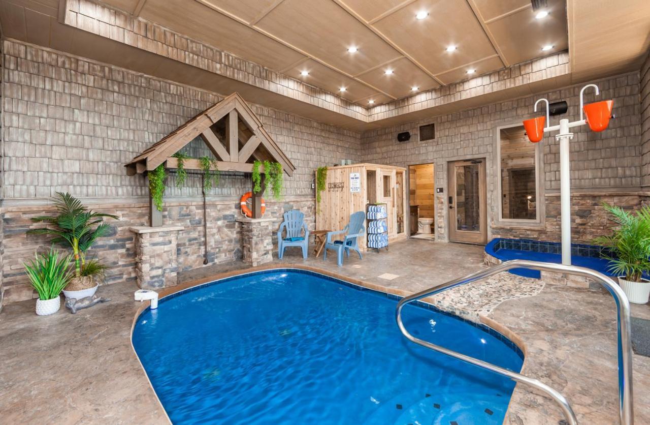 Splash Mountain Pool Hot Tub Theater Game Room Sevierville Kültér fotó