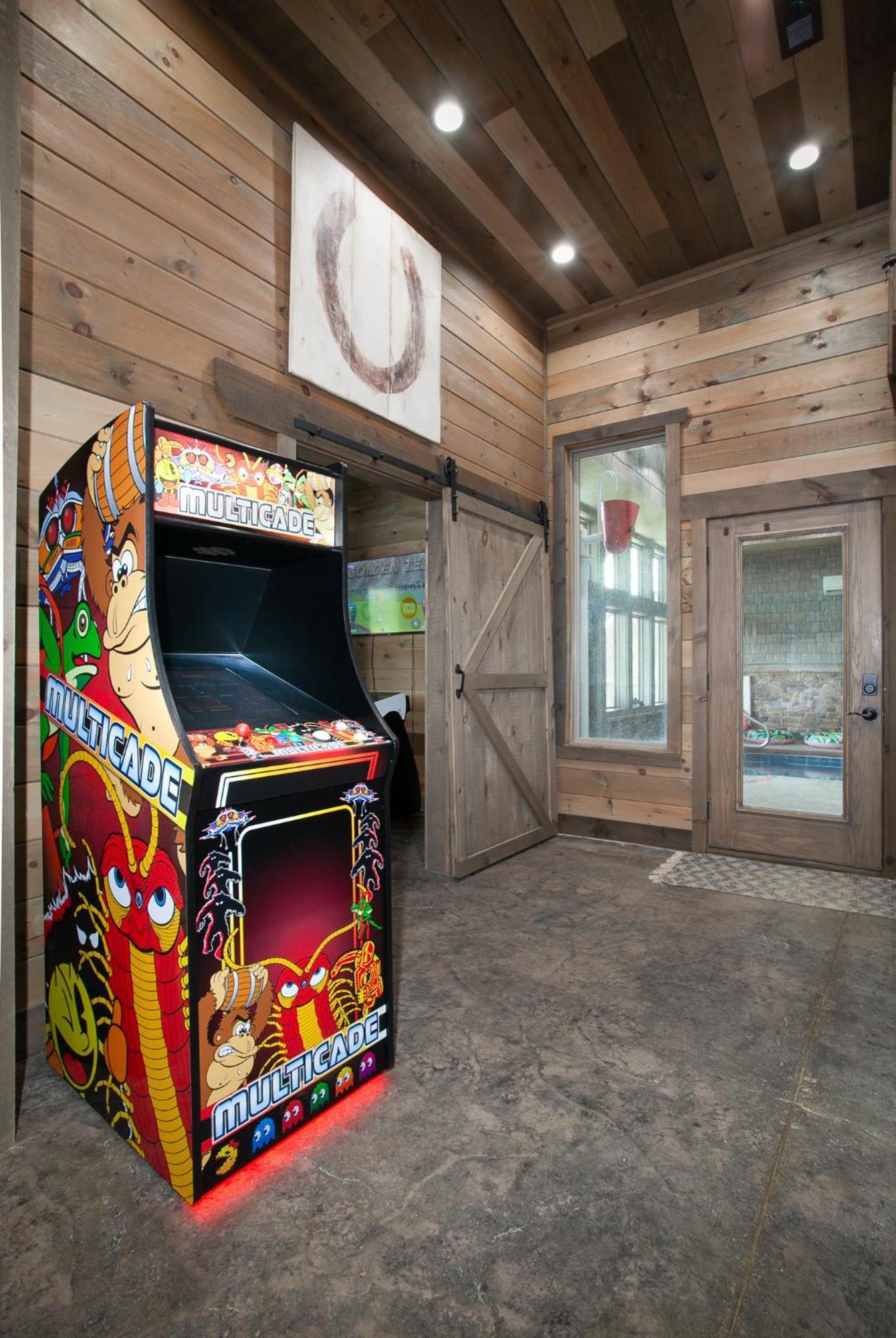 Splash Mountain Pool Hot Tub Theater Game Room Sevierville Kültér fotó